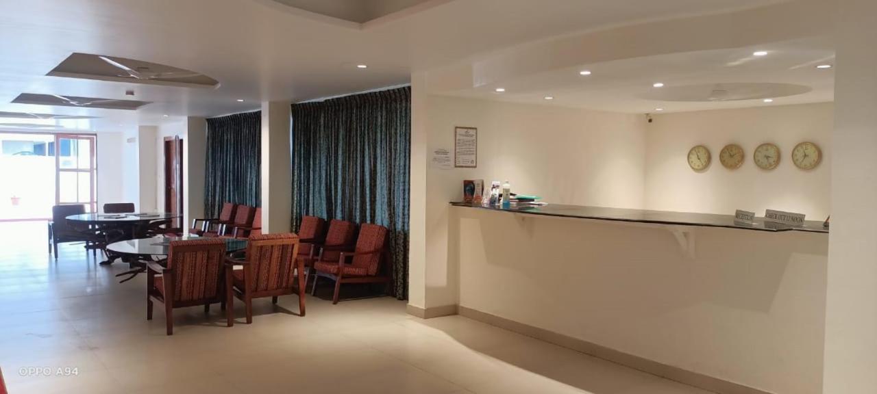 Seaface Beach Resort Kovalam Zewnętrze zdjęcie